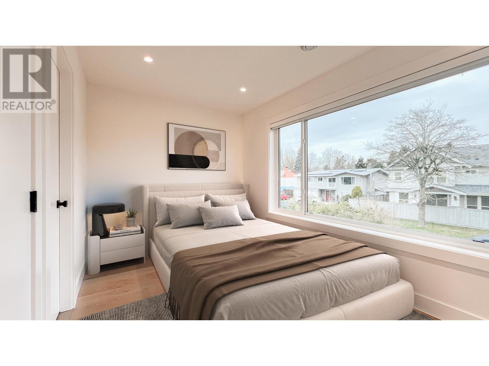 Listing Picture 31 of 40 : 3760 SHUSWAP AVENUE, Richmond / 烈治文 - 魯藝地產 Yvonne Lu Group - MLS Medallion Club Member