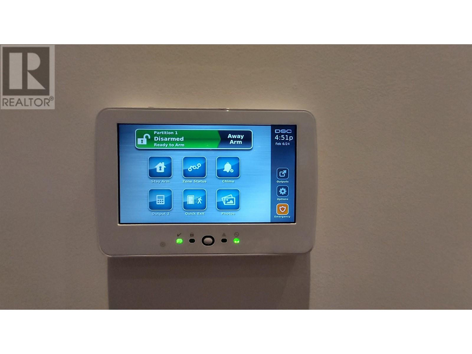 Listing Picture 40 of 40 : 3760 SHUSWAP AVENUE, Richmond / 烈治文 - 魯藝地產 Yvonne Lu Group - MLS Medallion Club Member