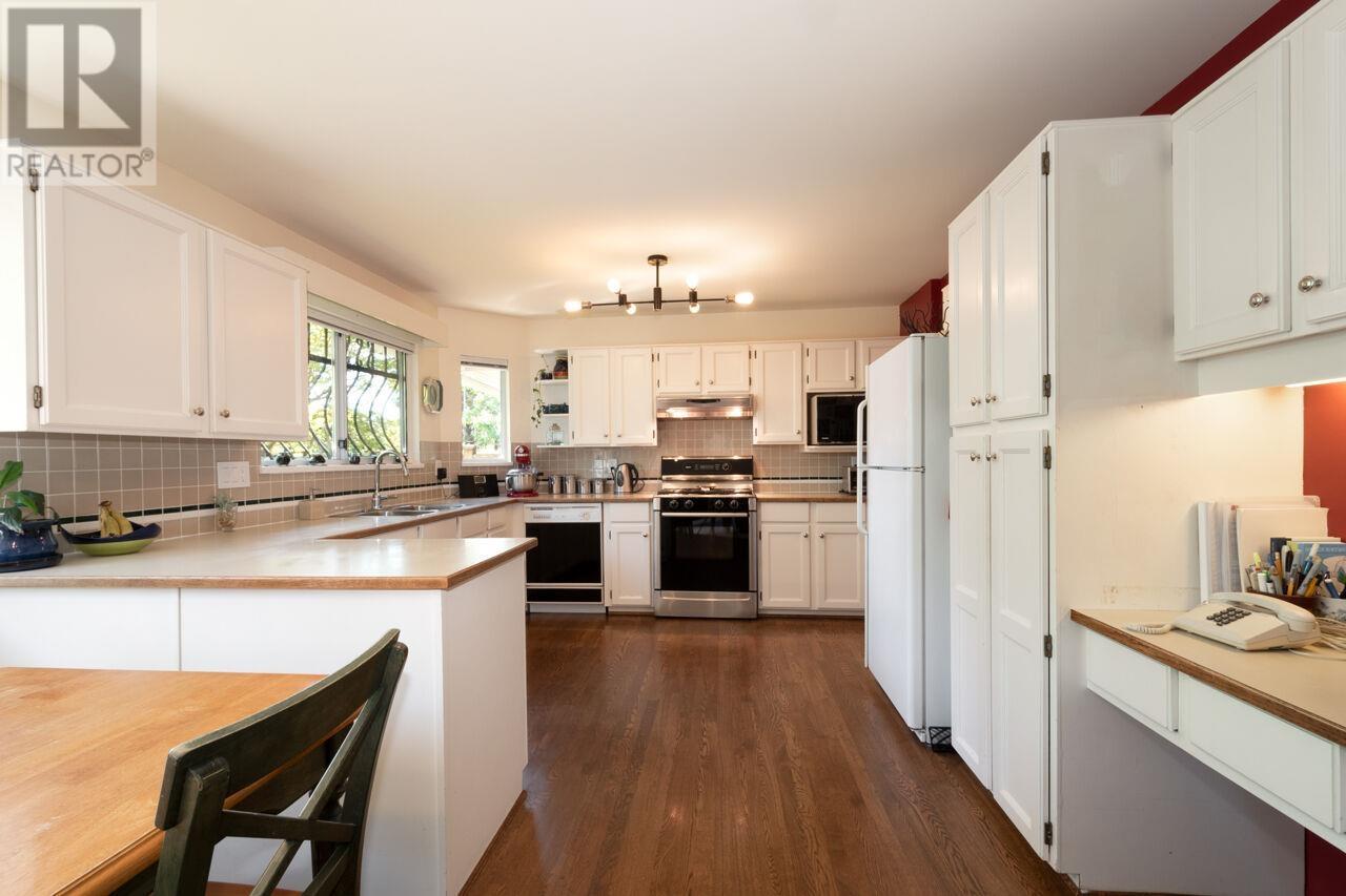 6526 Gibbons Drive, Richmond, British Columbia  V7C 2E1 - Photo 8 - R2969935