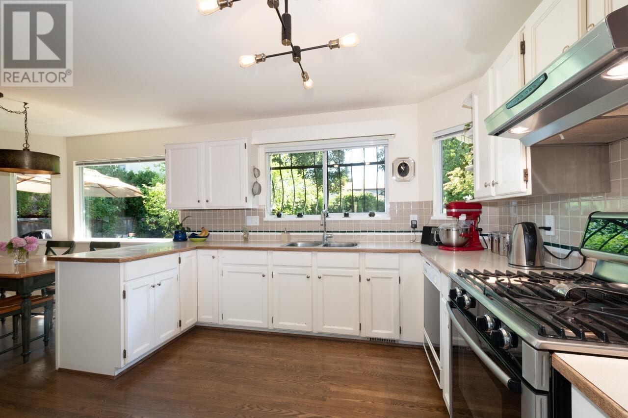 6526 Gibbons Drive, Richmond, British Columbia  V7C 2E1 - Photo 9 - R2969935