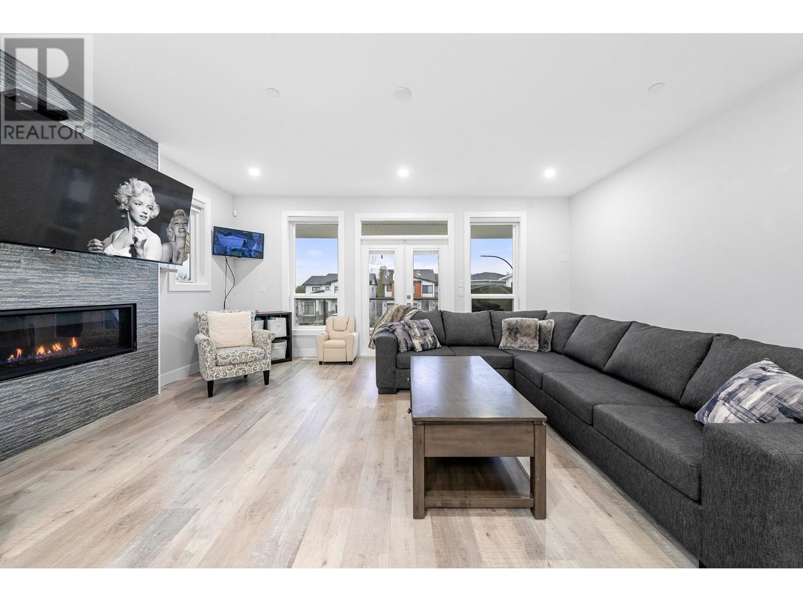 Property at 24629 105A AVENUE image 4