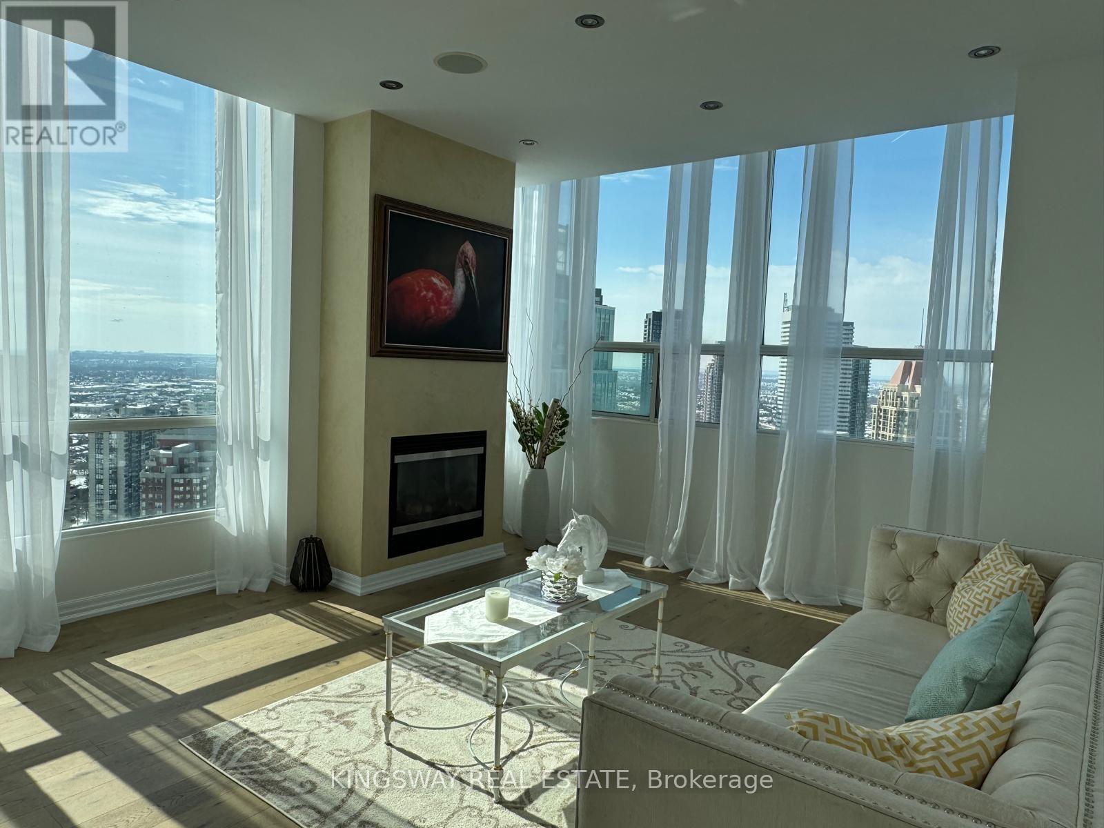 Property at 3404 - 220 BURNHAMTHORPE ROAD W image 4