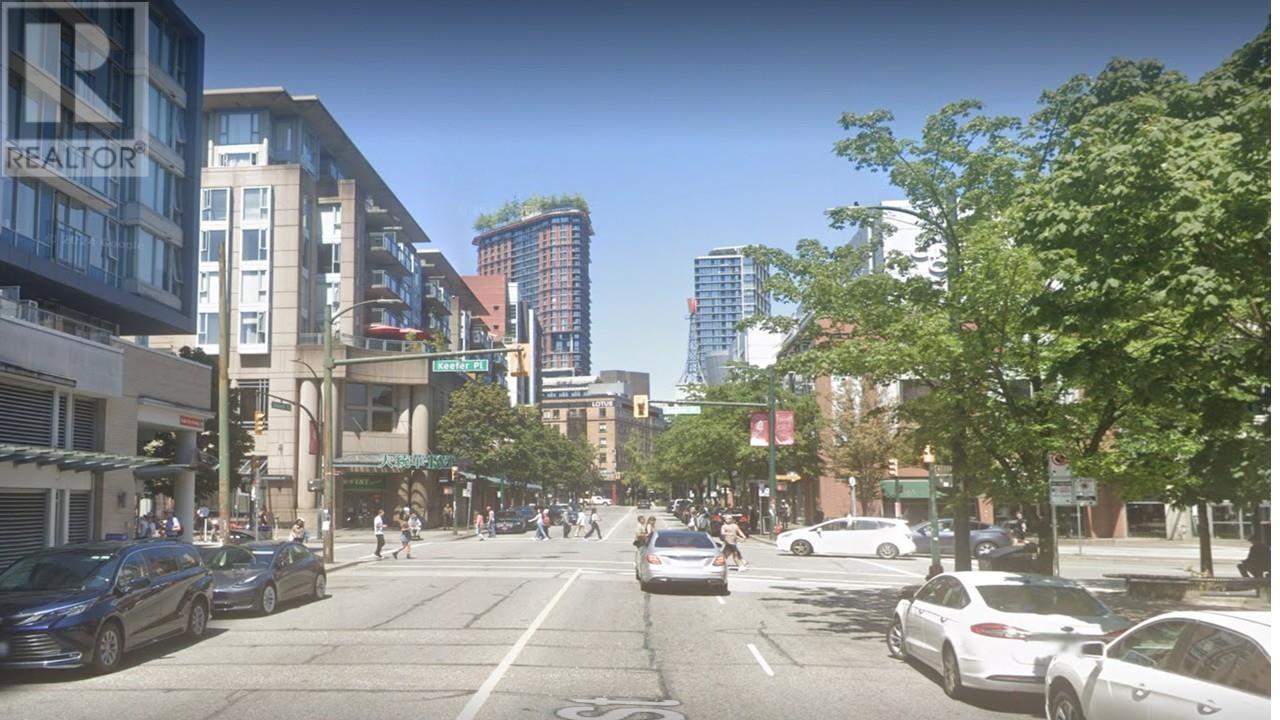 Listing Picture 3 of 4 : 626 ABBOTT STREET, Vancouver / 溫哥華 - 魯藝地產 Yvonne Lu Group - MLS Medallion Club Member