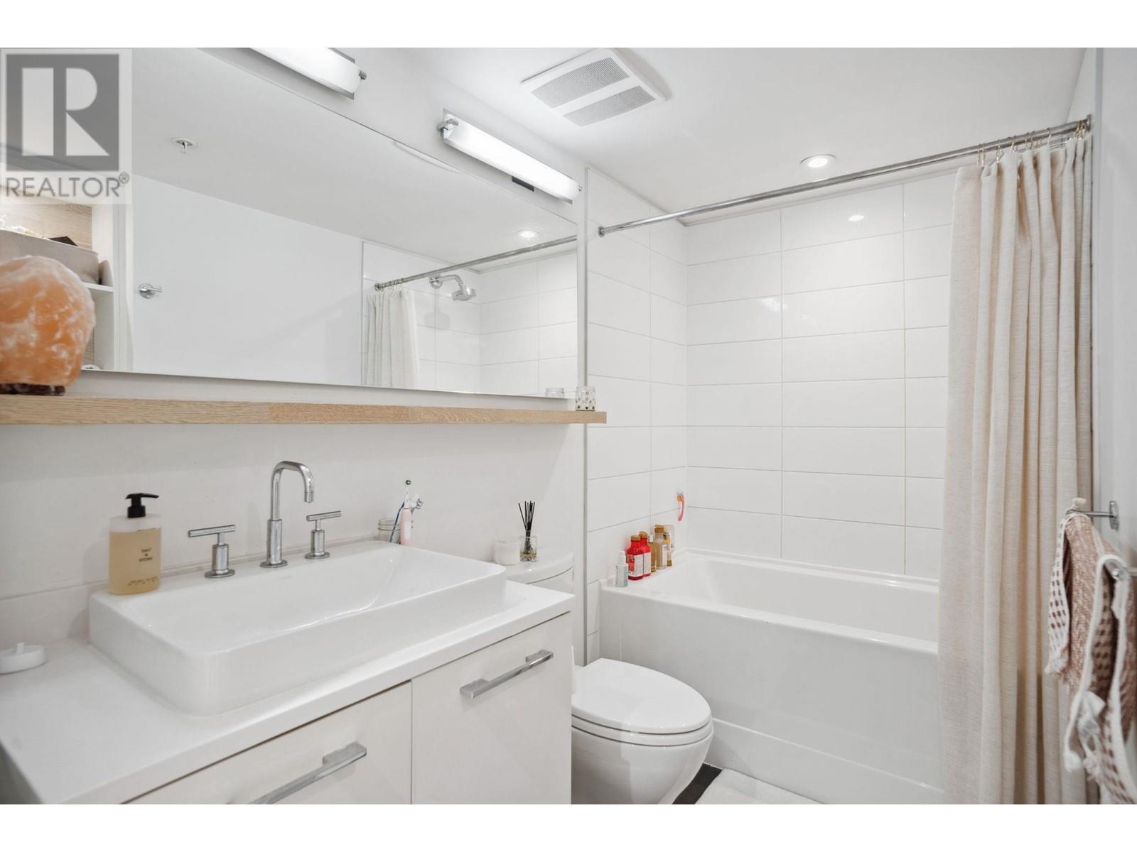 Ph3 2468 Bayswater Street, Vancouver, British Columbia  V6K 4B3 - Photo 14 - R2969789