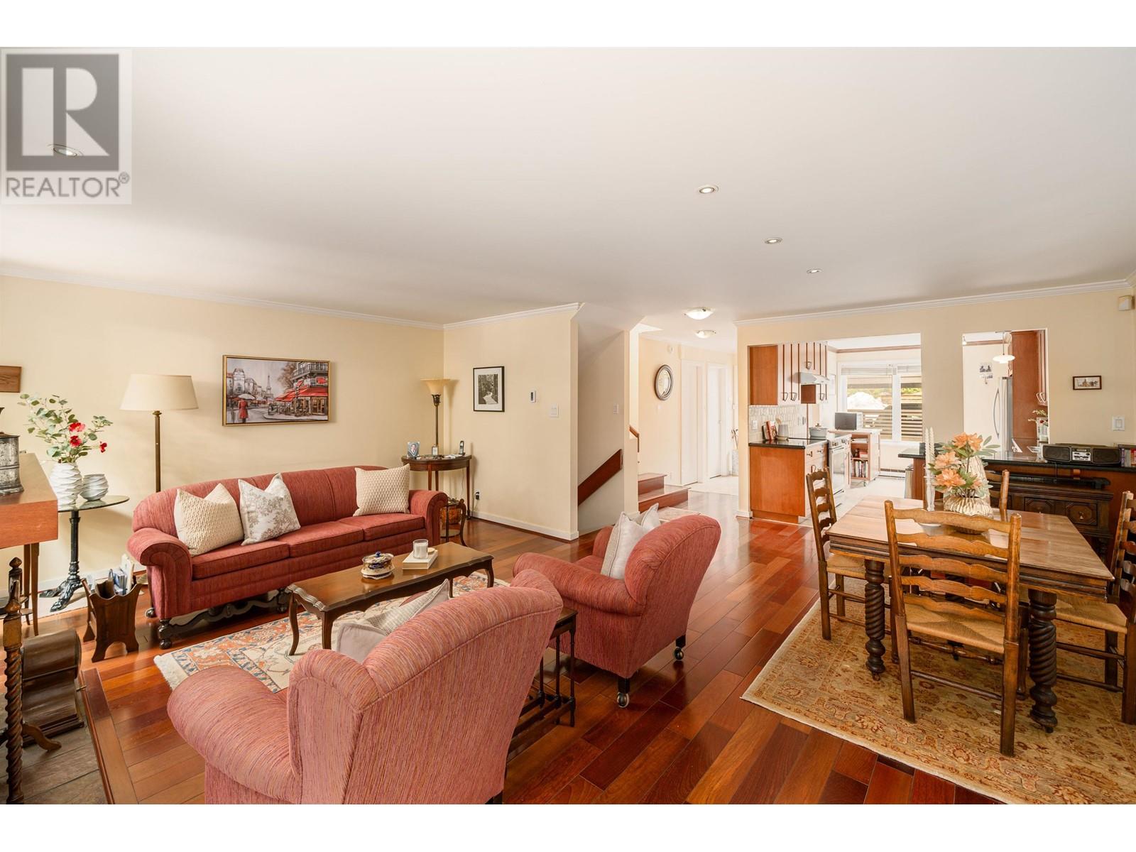 Listing Picture 6 of 38 : 3973 PARKWAY DRIVE, Vancouver / 溫哥華 - 魯藝地產 Yvonne Lu Group - MLS Medallion Club Member