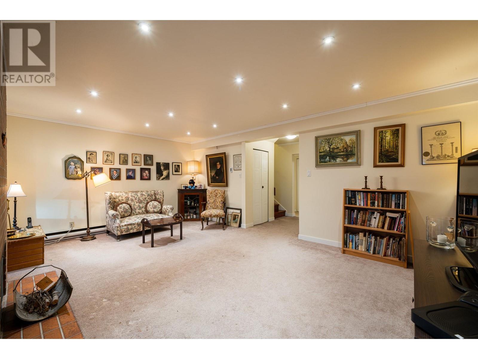 Listing Picture 29 of 38 : 3973 PARKWAY DRIVE, Vancouver / 溫哥華 - 魯藝地產 Yvonne Lu Group - MLS Medallion Club Member