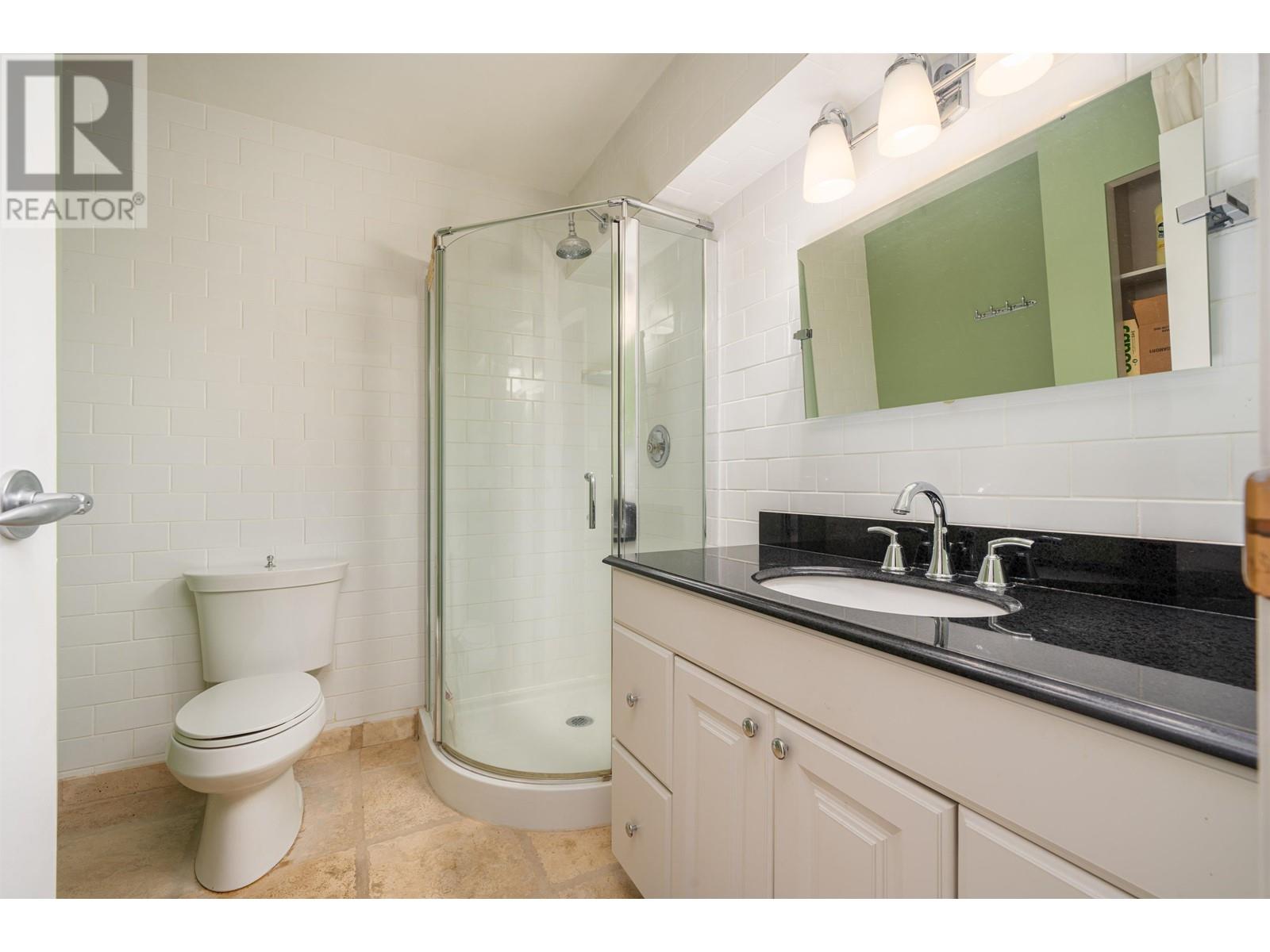 Listing Picture 31 of 38 : 3973 PARKWAY DRIVE, Vancouver / 溫哥華 - 魯藝地產 Yvonne Lu Group - MLS Medallion Club Member