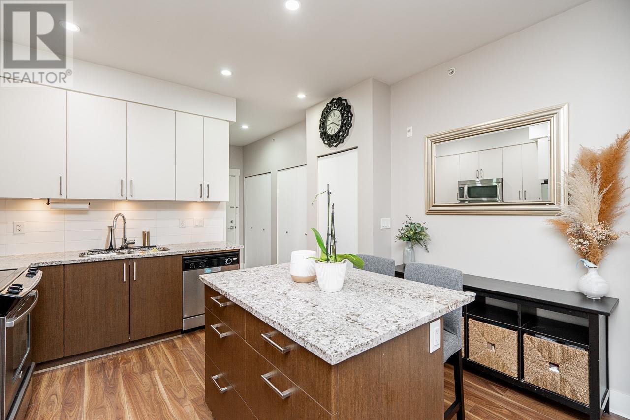 419 55 Eighth Avenue, New Westminster, British Columbia  V3L 0E8 - Photo 14 - R2969956