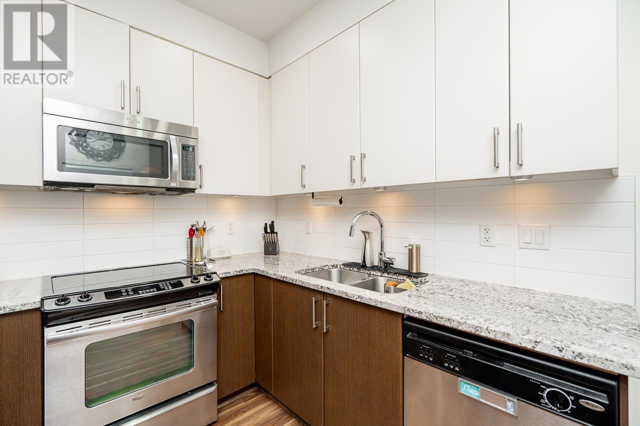 419 55 Eighth Avenue, New Westminster, British Columbia  V3L 0E8 - Photo 11 - R2969956