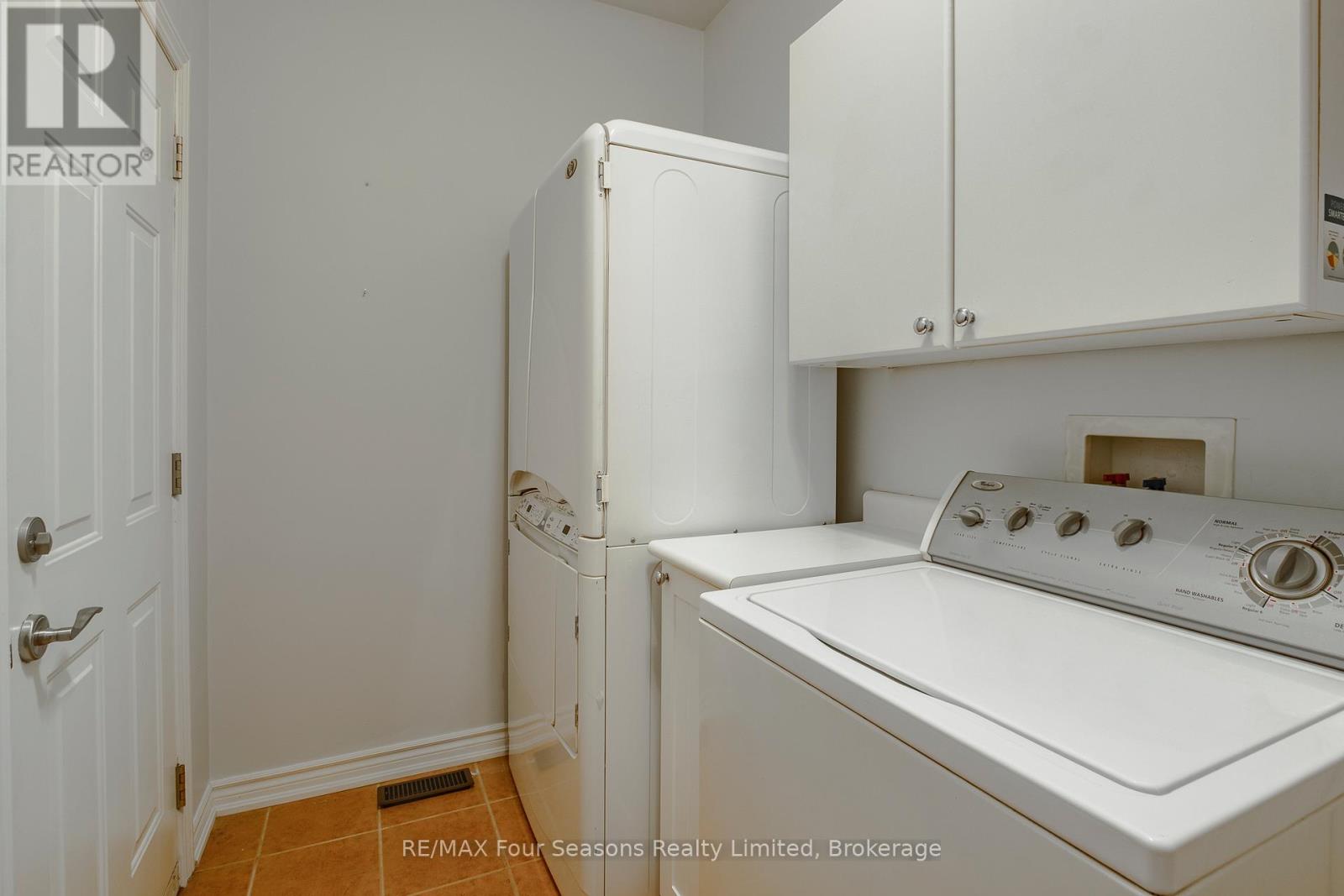 1 - 5 Invermara Court, Orillia, Ontario  L3V 8B4 - Photo 19 - S11983788