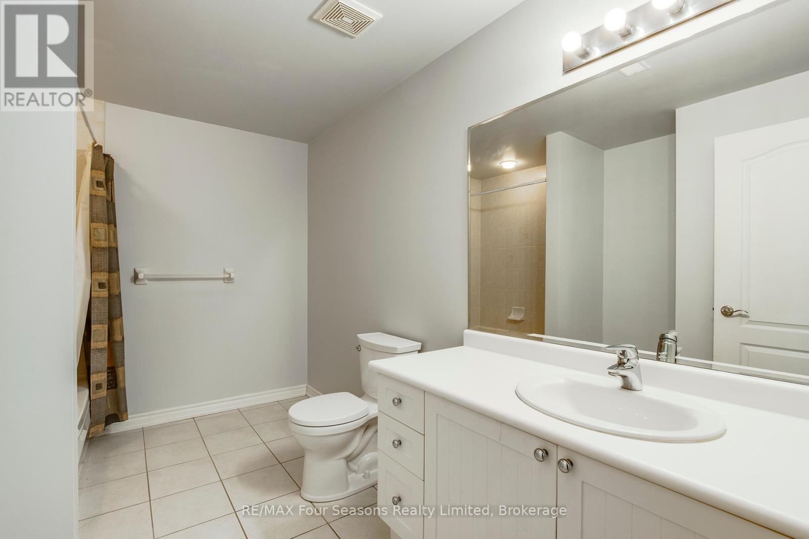 1 - 5 Invermara Court, Orillia, Ontario  L3V 8B4 - Photo 32 - S11983788