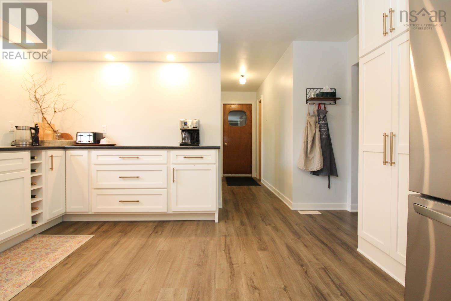 50 Brite Avenue, Bible Hill, Nova Scotia  B2N 5R6 - Photo 11 - 202425484