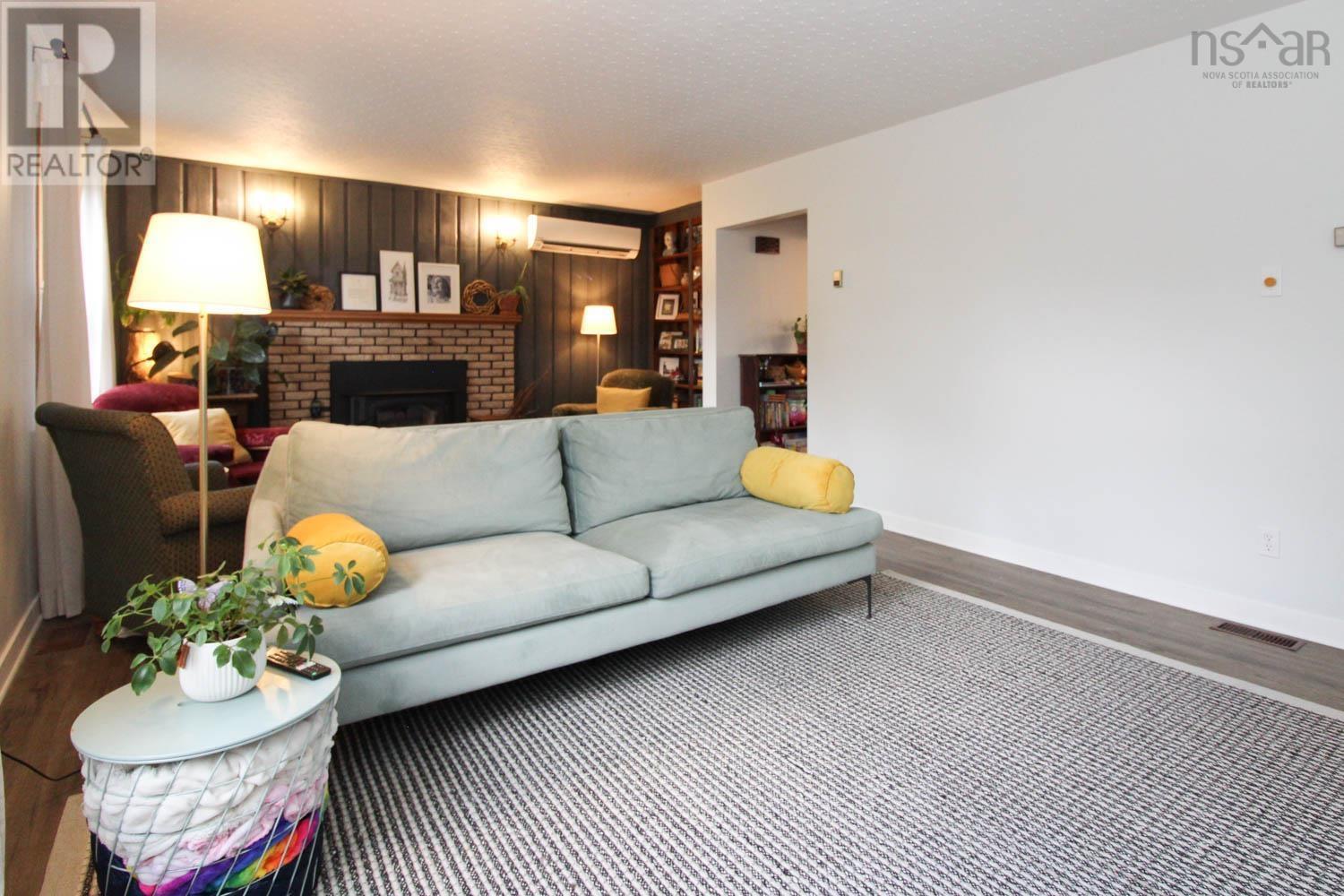 50 Brite Avenue, Bible Hill, Nova Scotia  B2N 5R6 - Photo 7 - 202425484