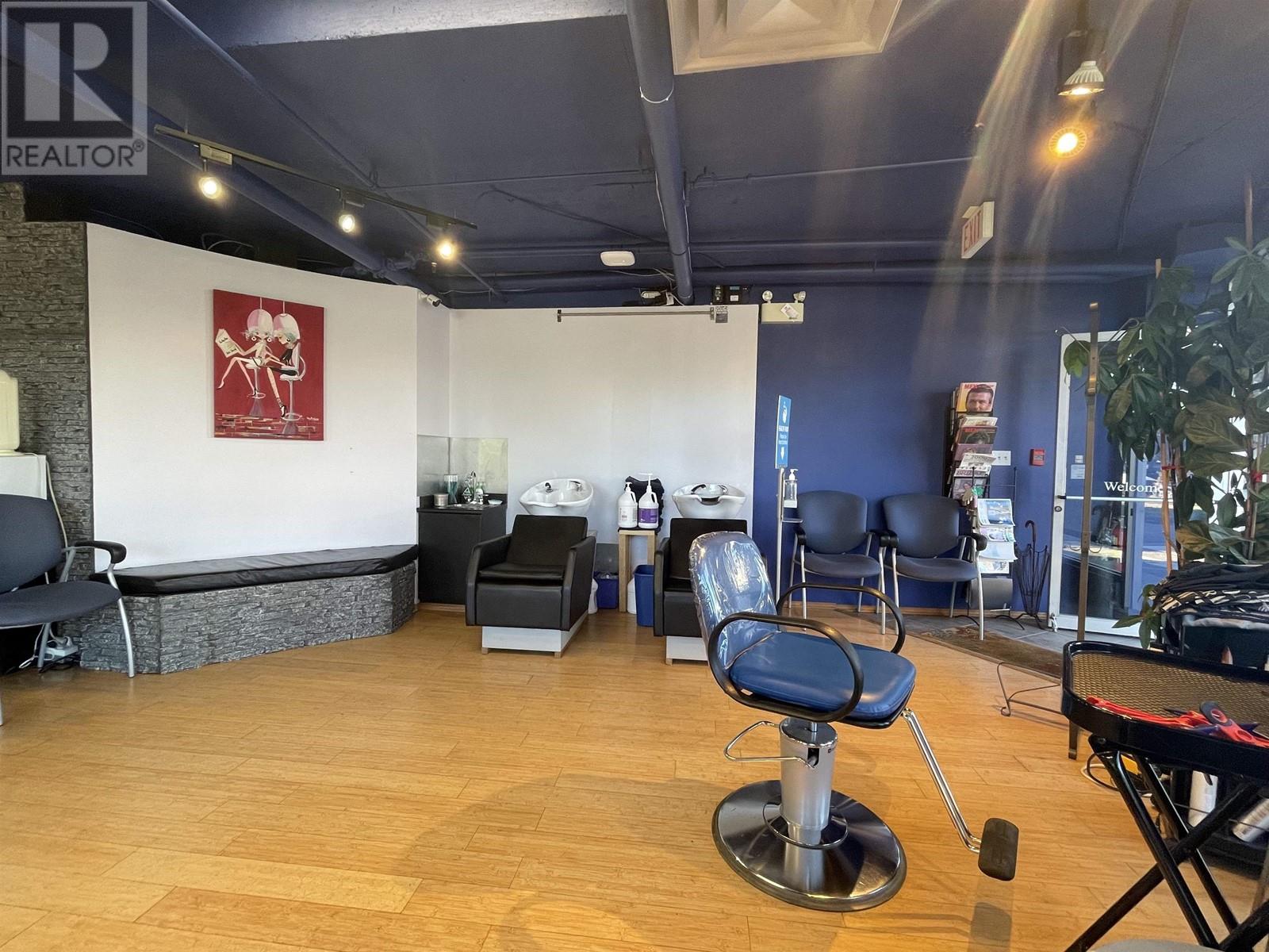 6987 Victoria Drive, Vancouver, British Columbia  V5P 3Y7 - Photo 4 - C8066907