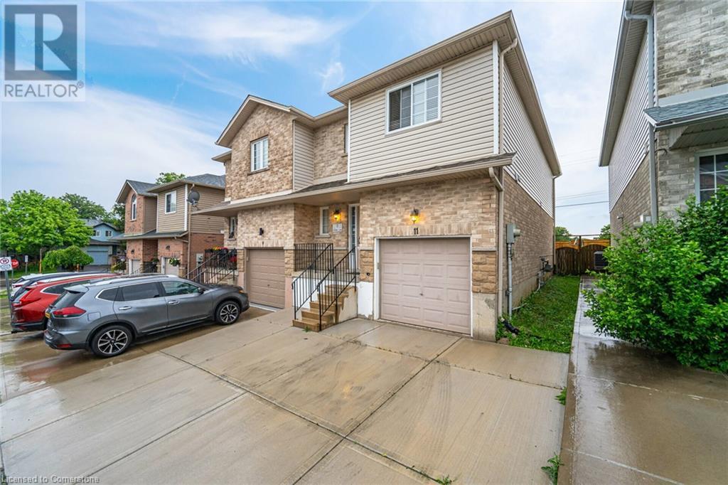 Property at 11 VENNIO Lane image 3