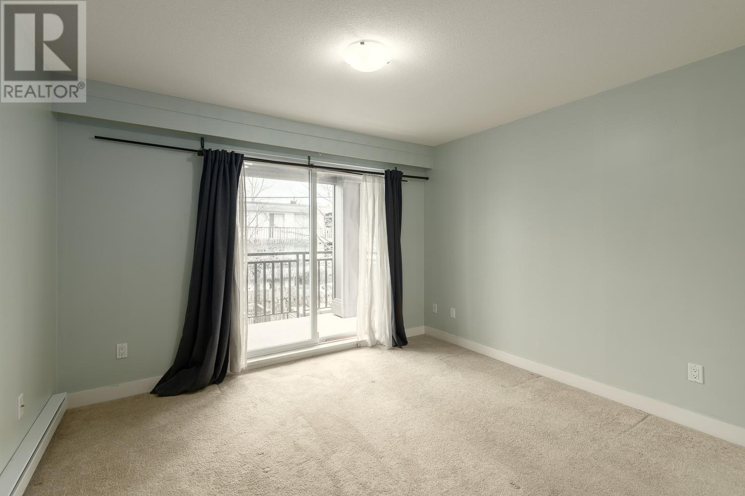 Listing Picture 13 of 24 : 201 1533 E 8TH AVENUE, Vancouver / 溫哥華 - 魯藝地產 Yvonne Lu Group - MLS Medallion Club Member