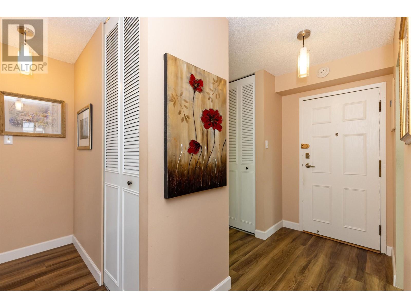 702 710 Seventh Avenue, New Westminster, British Columbia  V3M 5V3 - Photo 22 - R2969995