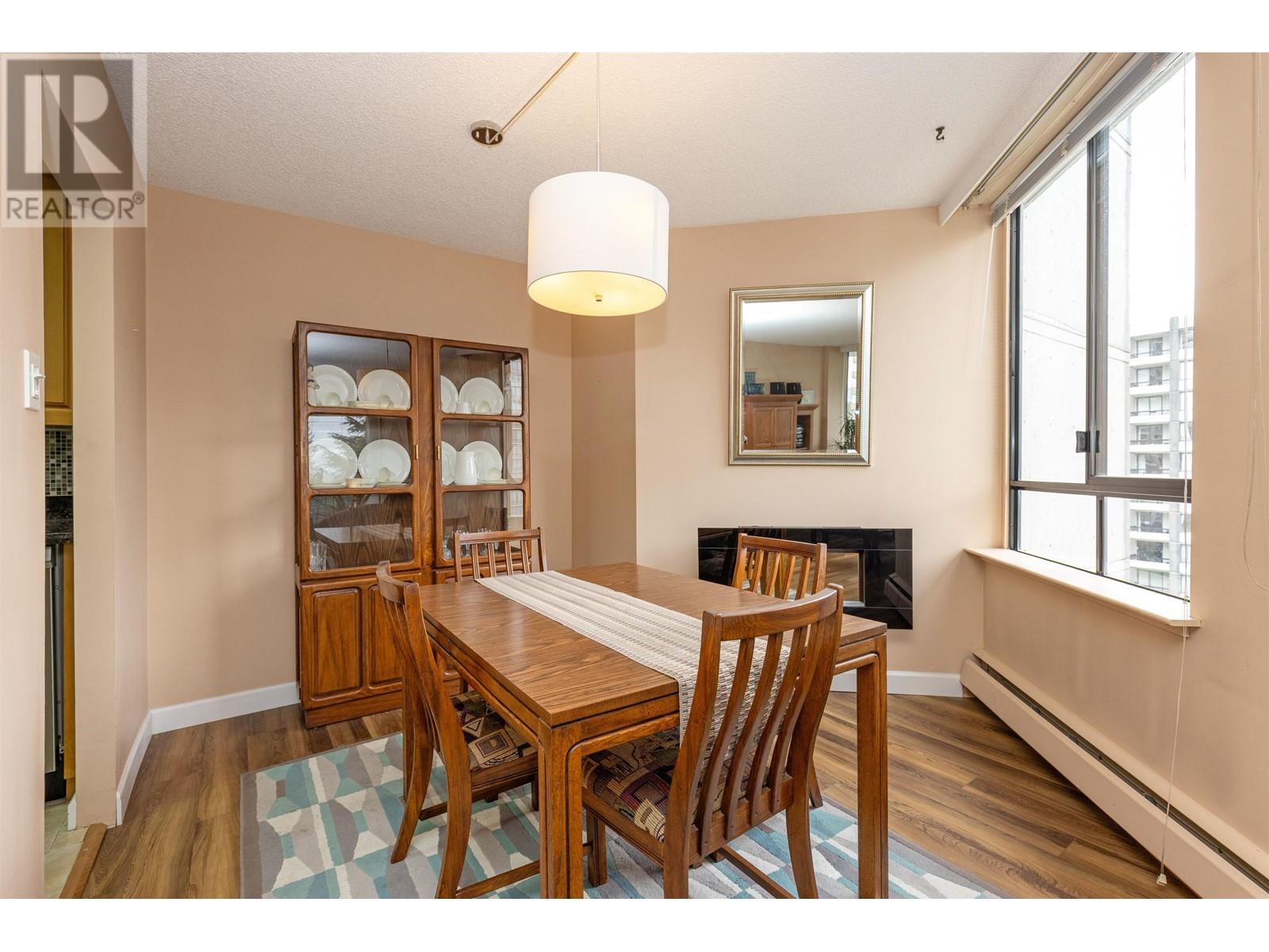 702 710 Seventh Avenue, New Westminster, British Columbia  V3M 5V3 - Photo 3 - R2969995