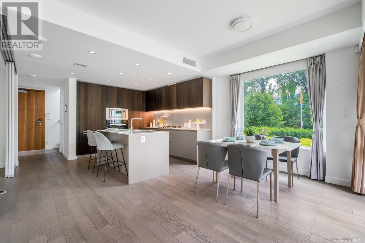 Listing Picture 11 of 38 : 105 6622 PEARSON WAY, Richmond / 烈治文 - 魯藝地產 Yvonne Lu Group - MLS Medallion Club Member