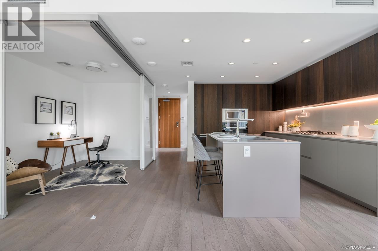 Listing Picture 13 of 38 : 105 6622 PEARSON WAY, Richmond / 烈治文 - 魯藝地產 Yvonne Lu Group - MLS Medallion Club Member