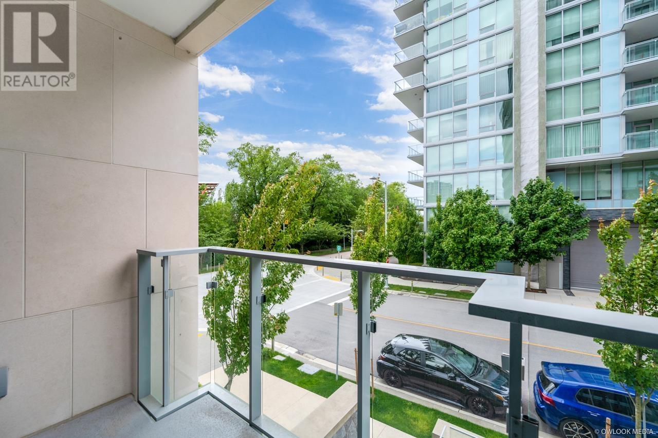 Listing Picture 27 of 38 : 105 6622 PEARSON WAY, Richmond / 烈治文 - 魯藝地產 Yvonne Lu Group - MLS Medallion Club Member