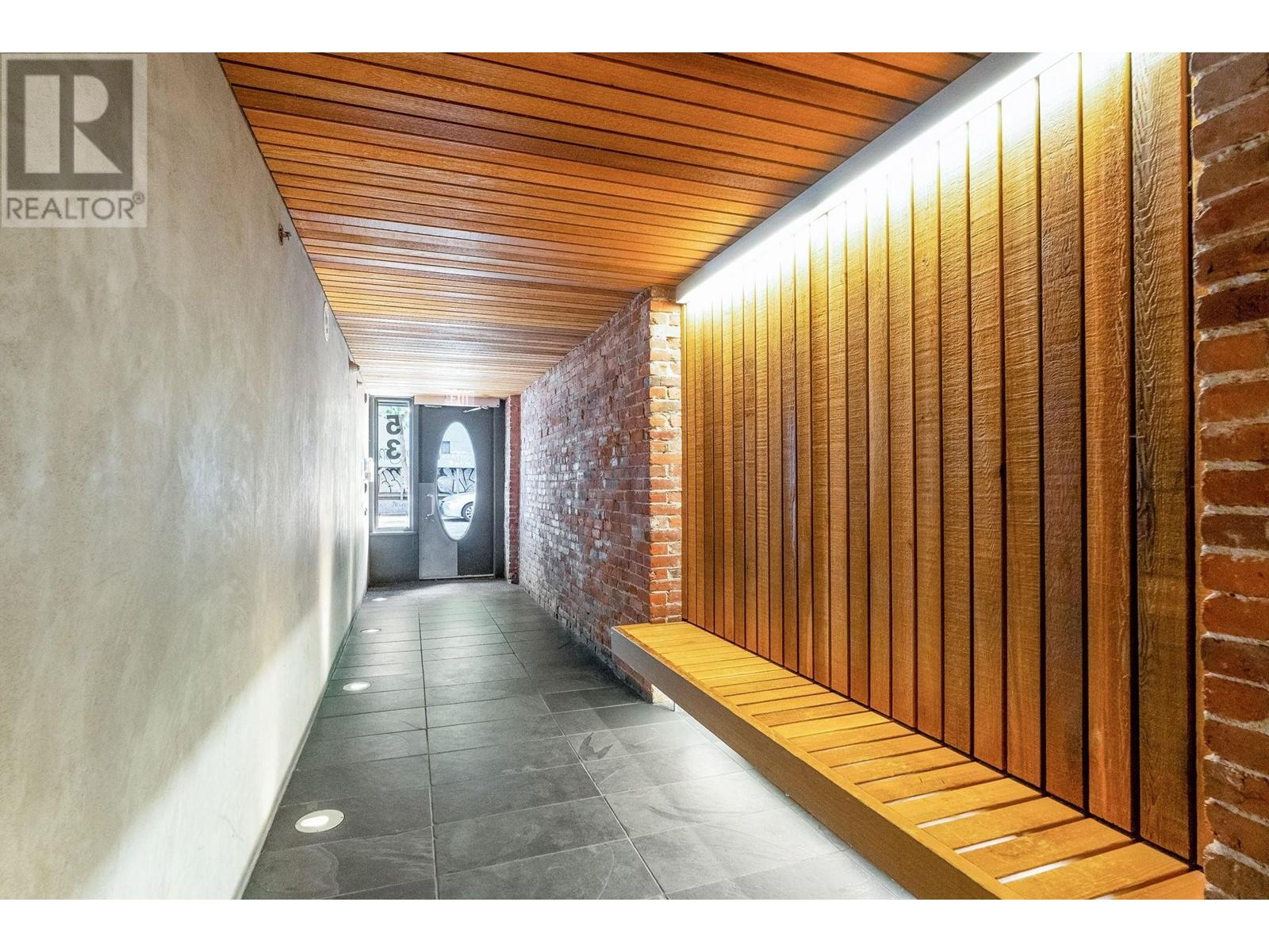 Listing Picture 29 of 30 : 503 53 W HASTINGS STREET, Vancouver / 溫哥華 - 魯藝地產 Yvonne Lu Group - MLS Medallion Club Member