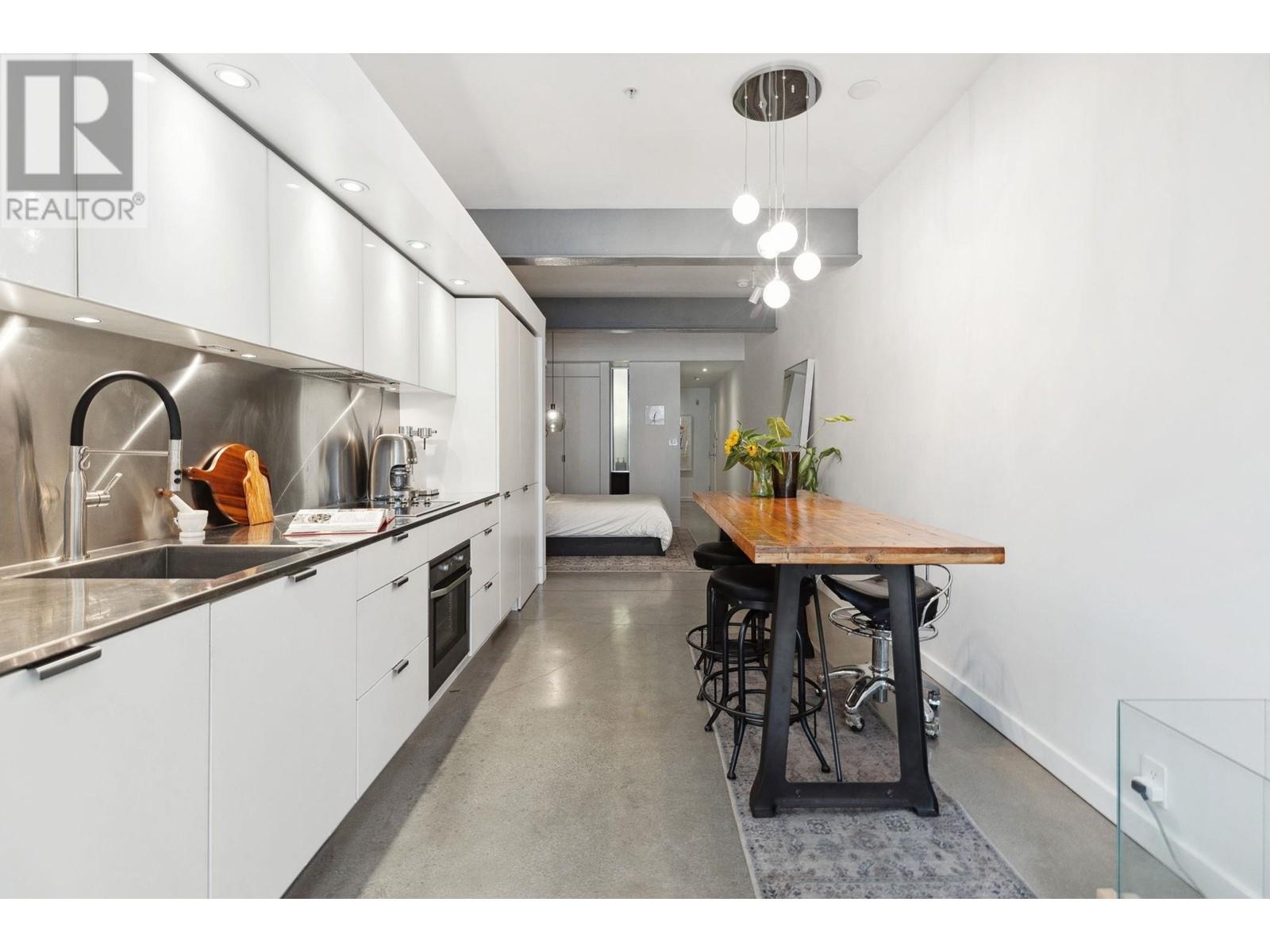 Listing Picture 5 of 30 : 503 53 W HASTINGS STREET, Vancouver / 溫哥華 - 魯藝地產 Yvonne Lu Group - MLS Medallion Club Member