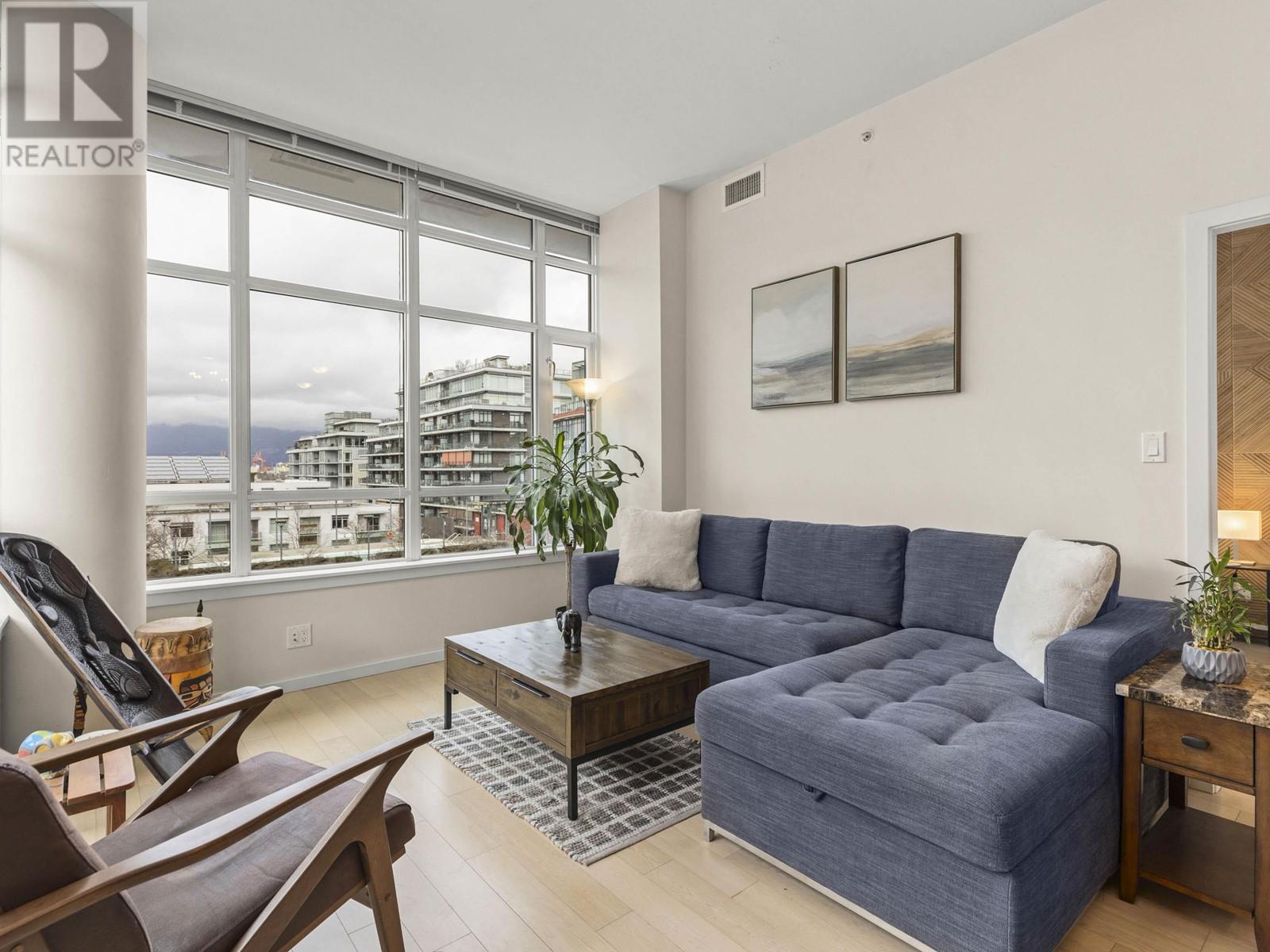 901 63 W 2nd Avenue, Vancouver, British Columbia  V5Y 0G8 - Photo 11 - R2970009