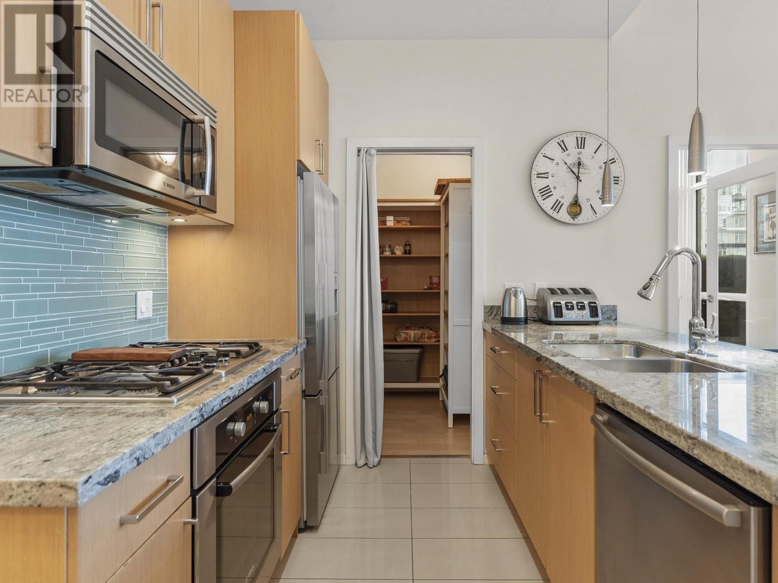 901 63 W 2nd Avenue, Vancouver, British Columbia  V5Y 0G8 - Photo 15 - R2970009