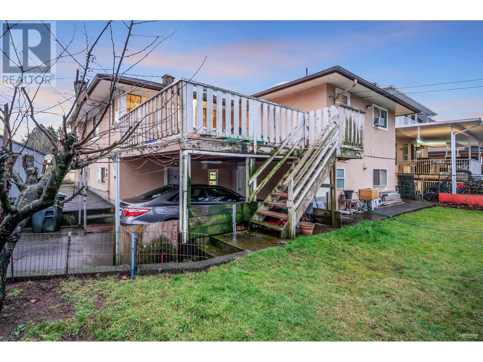 Property at 7993 EDMONDS STREET image 5