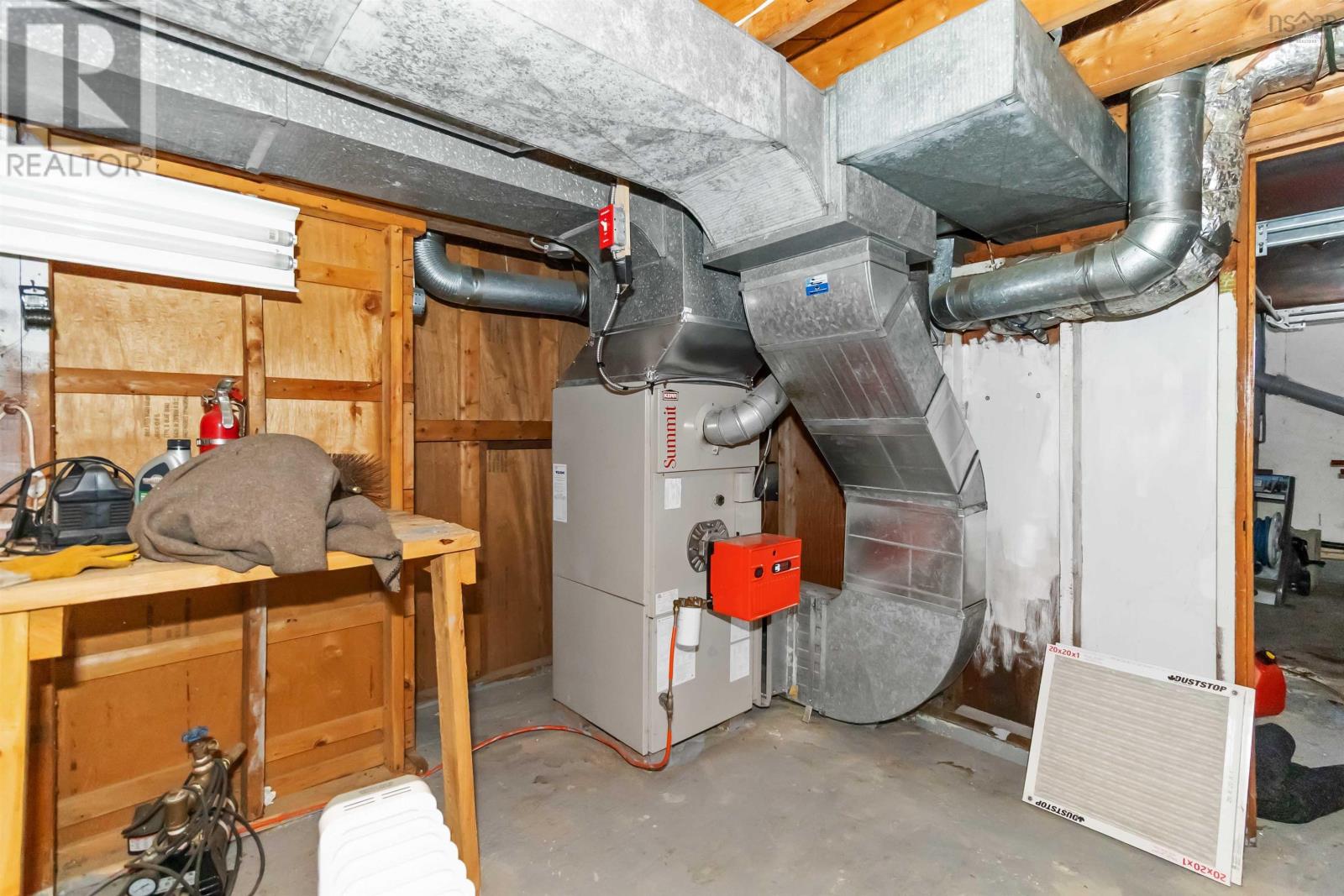 11 Greenwood Street, Bridgewater, Nova Scotia  B4V 2M8 - Photo 21 - 202503493