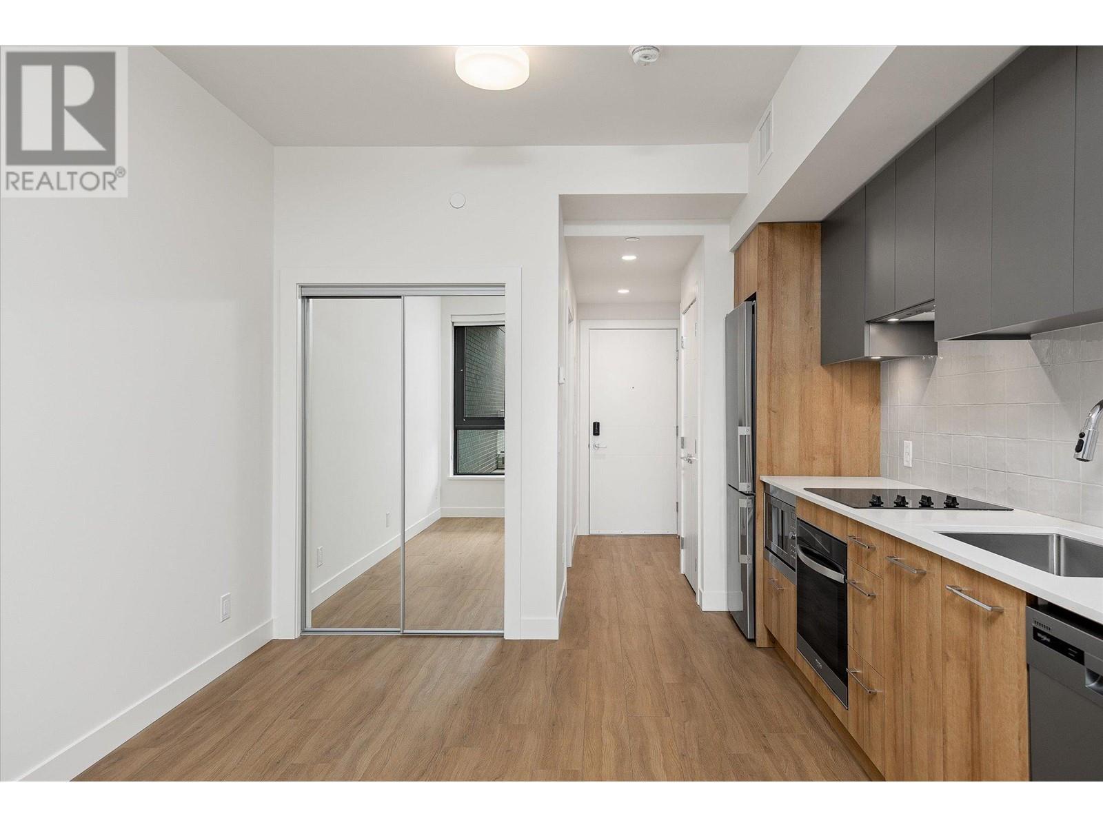 Property at 3369 Capozzi Road Unit# 310 image 4