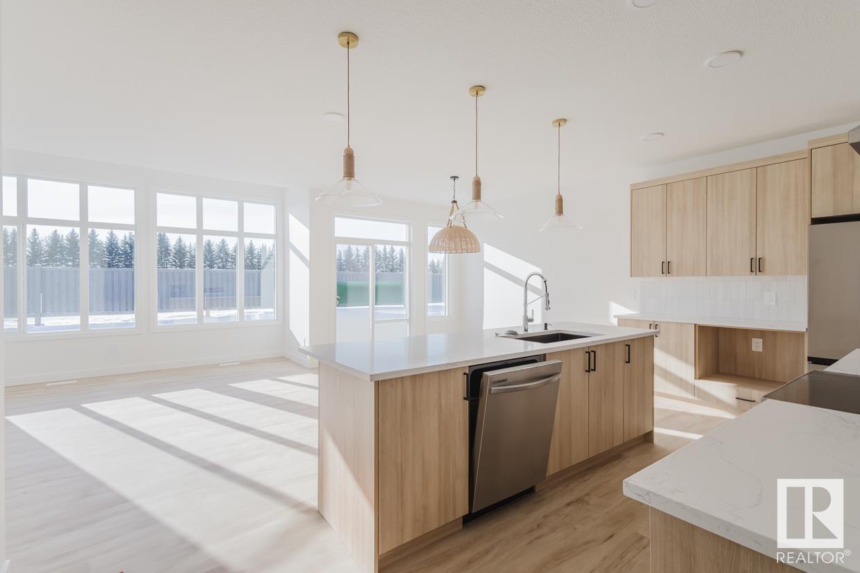 Property at 4227 206 ST NW image 3