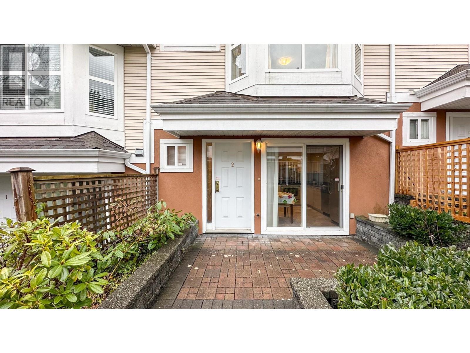 Listing Picture 28 of 33 : 2 7170 ANTRIM AVENUE, Burnaby / 本拿比 - 魯藝地產 Yvonne Lu Group - MLS Medallion Club Member