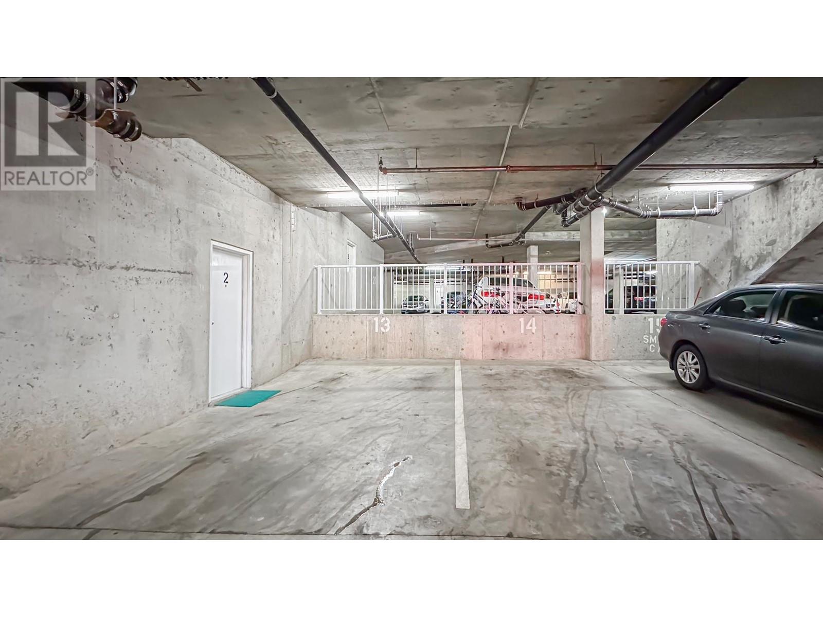 Listing Picture 32 of 33 : 2 7170 ANTRIM AVENUE, Burnaby / 本拿比 - 魯藝地產 Yvonne Lu Group - MLS Medallion Club Member