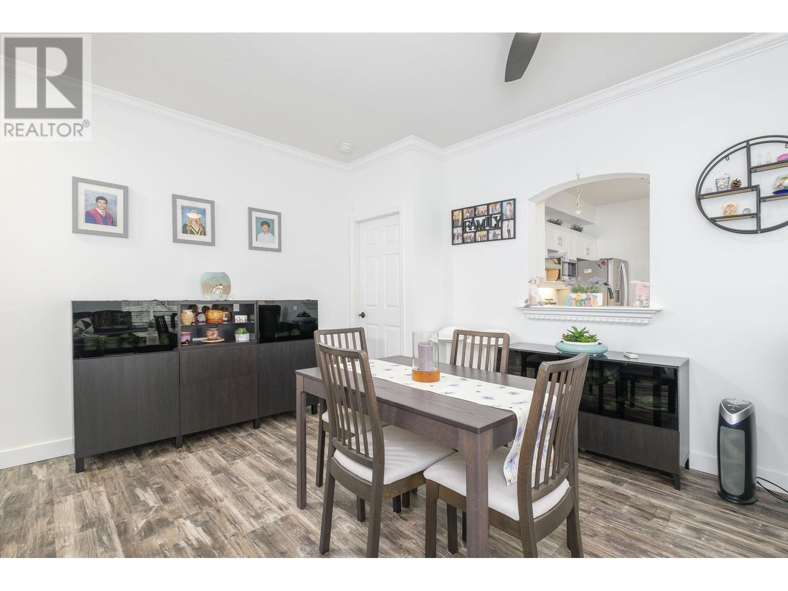 208 3098 Guildford Way, Coquitlam, British Columbia  V3B 7W8 - Photo 8 - R2970025