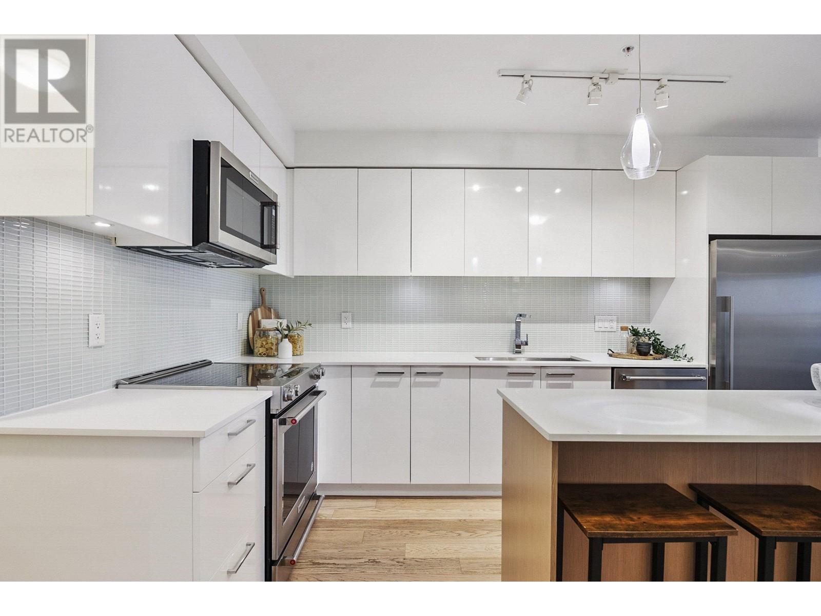 Listing Picture 4 of 40 : 506 233 KINGSWAY, Vancouver / 溫哥華 - 魯藝地產 Yvonne Lu Group - MLS Medallion Club Member