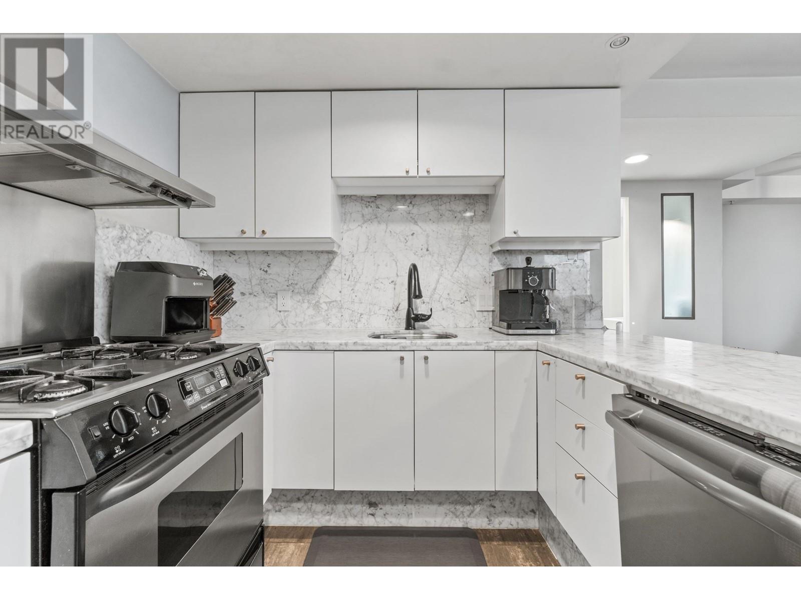 2709 501 Pacific Street, Vancouver, British Columbia  V6Z 2X6 - Photo 10 - R2970082