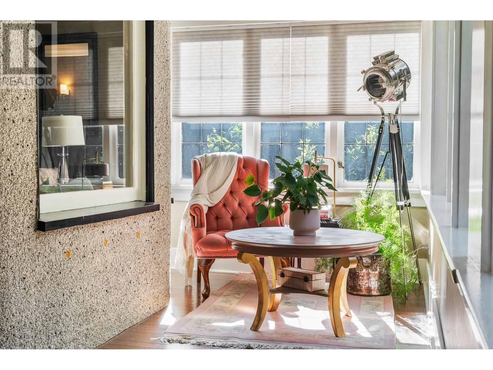 Listing Picture 6 of 40 : 2066 W 42ND AVENUE, Vancouver / 溫哥華 - 魯藝地產 Yvonne Lu Group - MLS Medallion Club Member