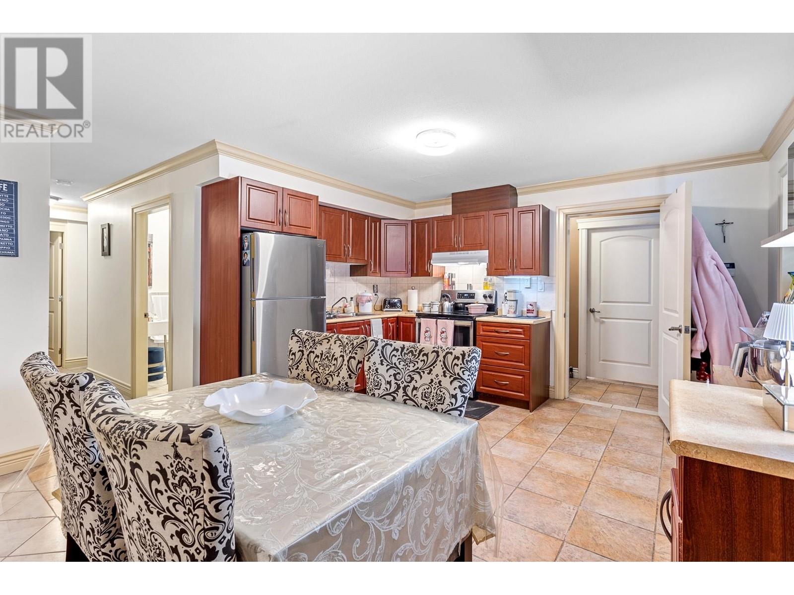 2701 St George Street, Port Moody, British Columbia  V3H 2H1 - Photo 16 - R2970094