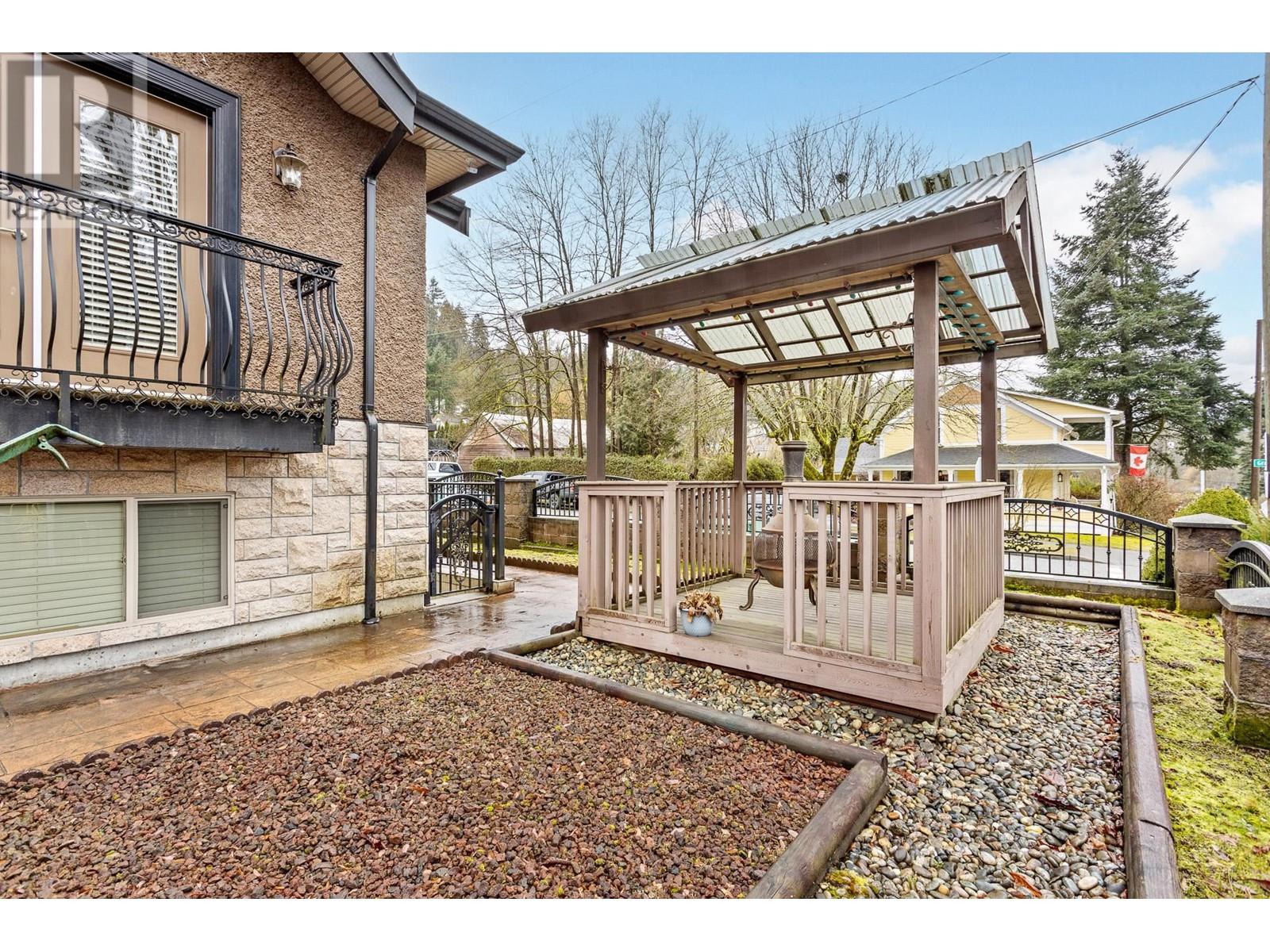 2701 St George Street, Port Moody, British Columbia  V3H 2H1 - Photo 20 - R2970094