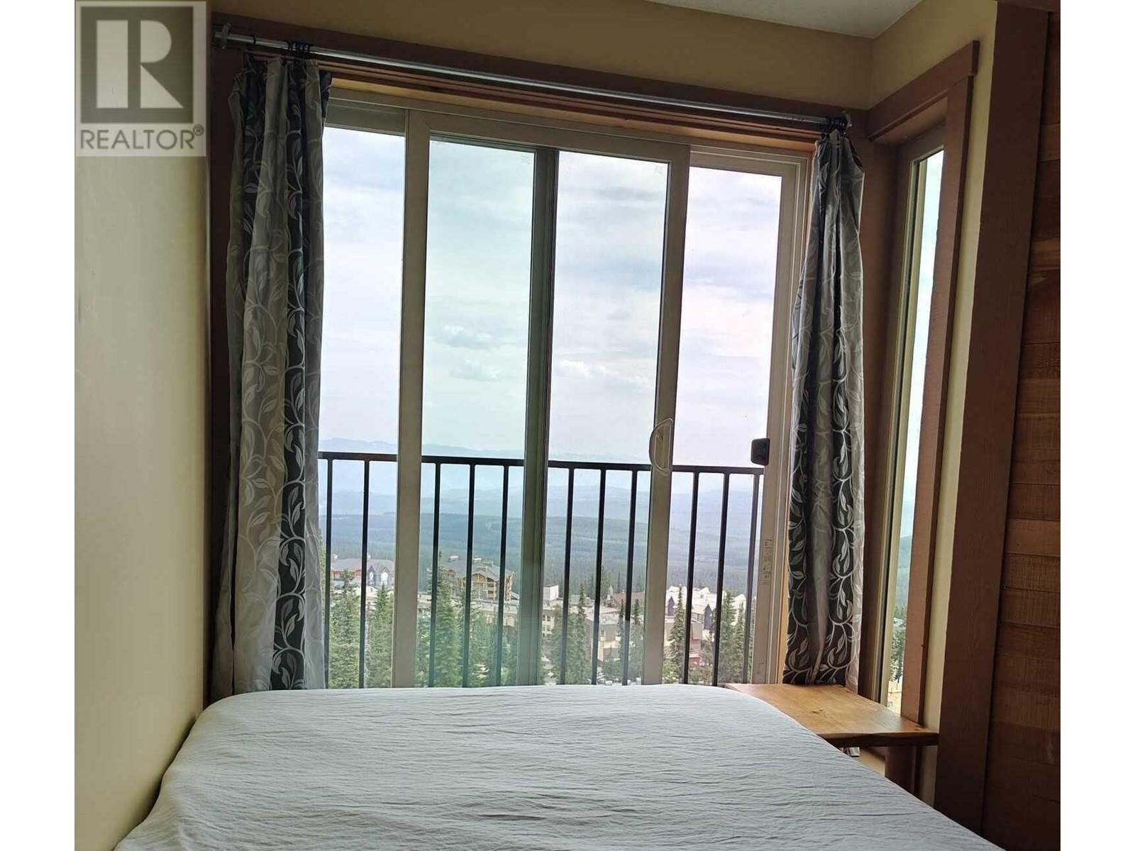 7470 Porcupine Road Unit# 907 Big White Photo 7