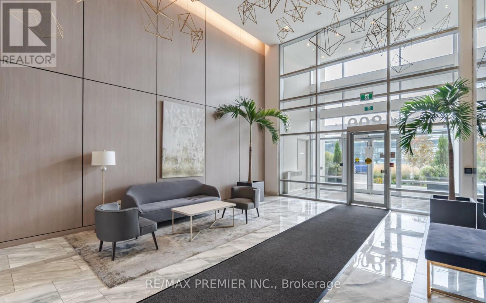 Property at 339 - 4800 HIGHWAY 7 W image 3