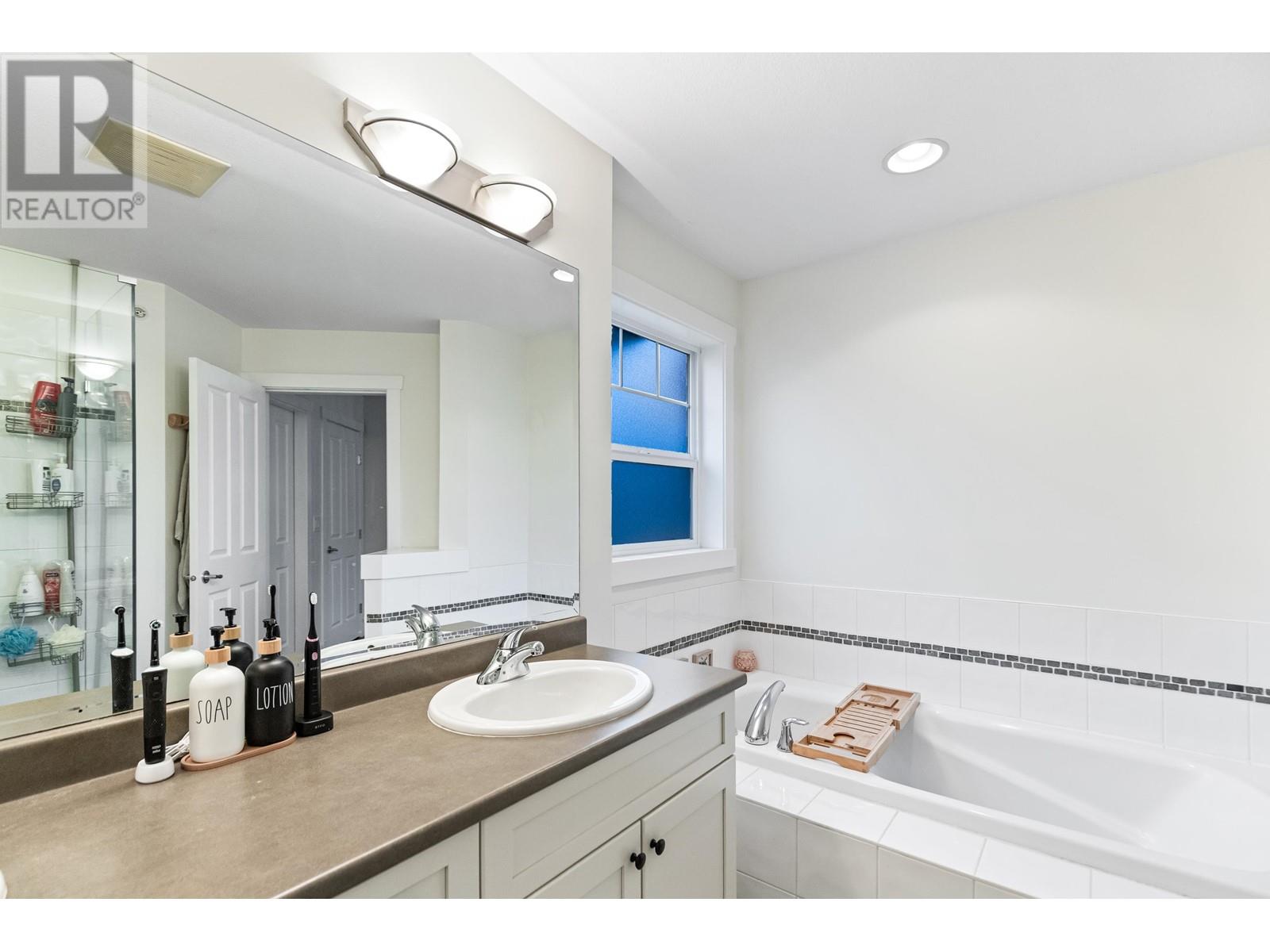 22828 Foreman Drive, Maple Ridge, British Columbia  V4R 0B2 - Photo 24 - R2969763
