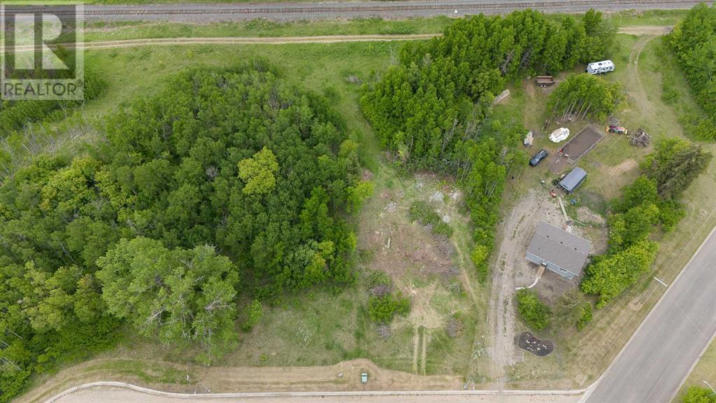 Lot 4 44 Avenueclose, Alix, Alberta  T0C 0B0 - Photo 8 - A2106667
