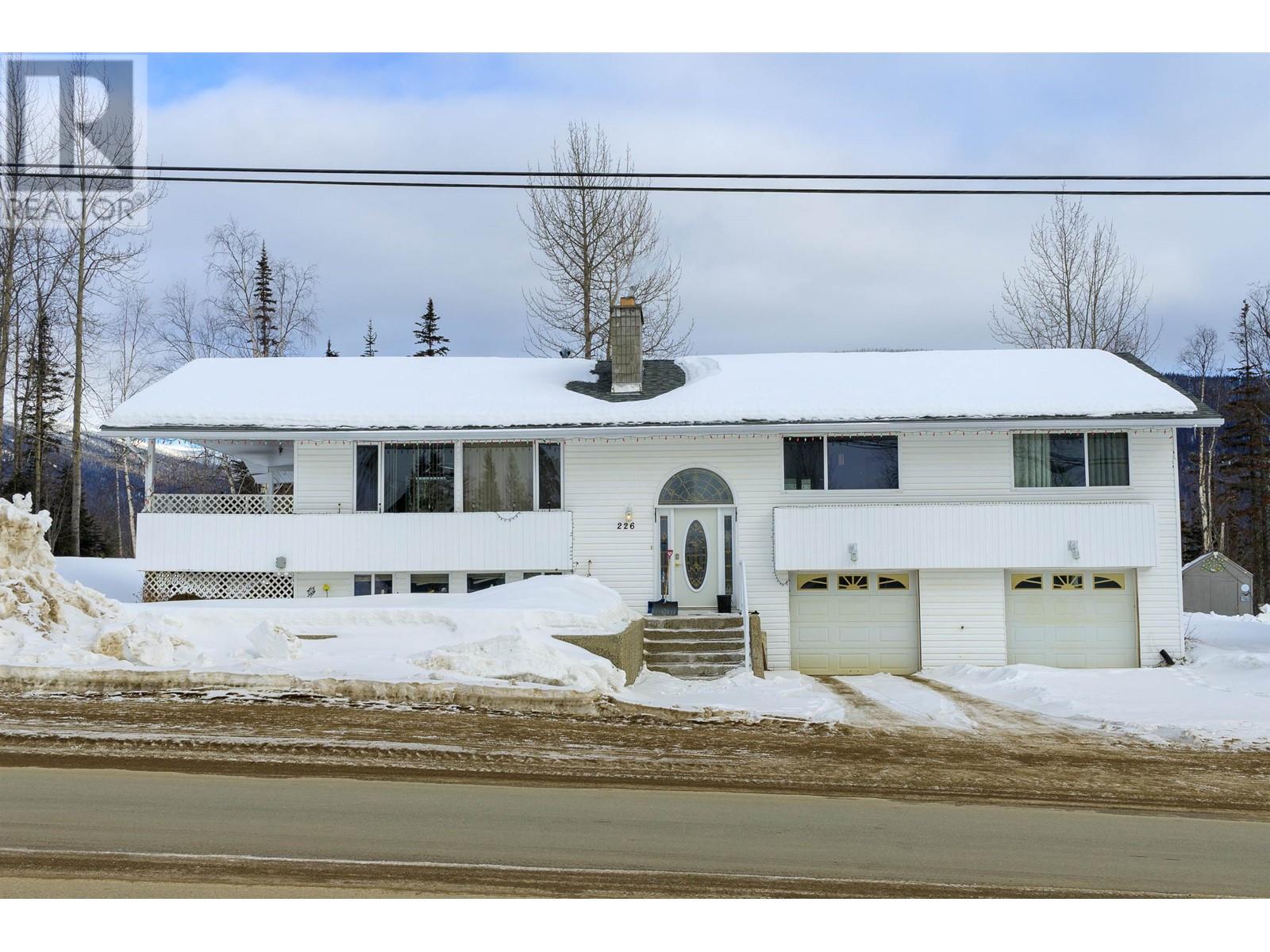 Property at 226 CENTENNIAL DRIVE image 1