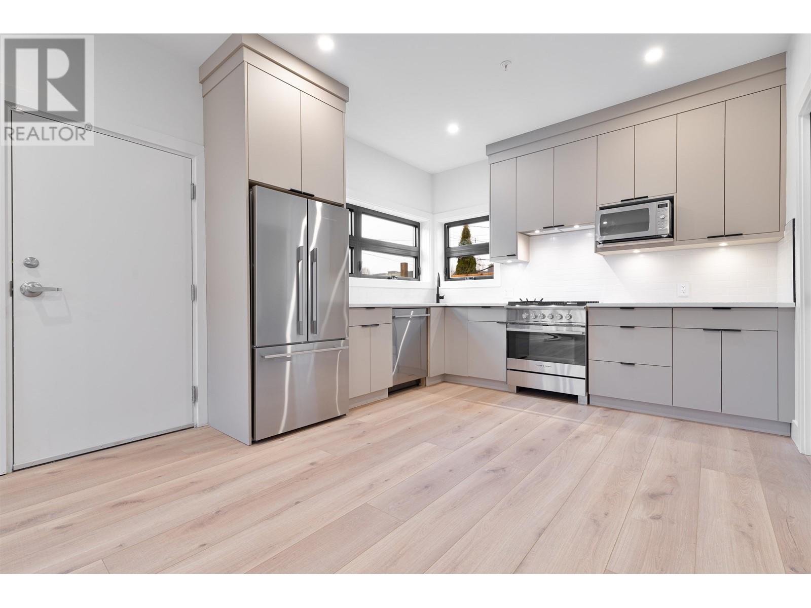Property at 2636 WARD STREET image 4