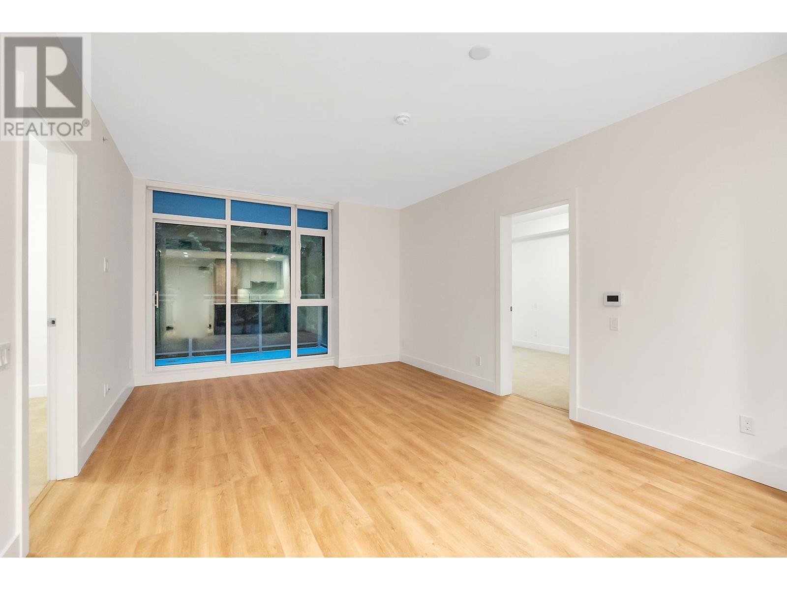 209 2375 Emery Court, North Vancouver, British Columbia  V7J 0E9 - Photo 6 - R2970117