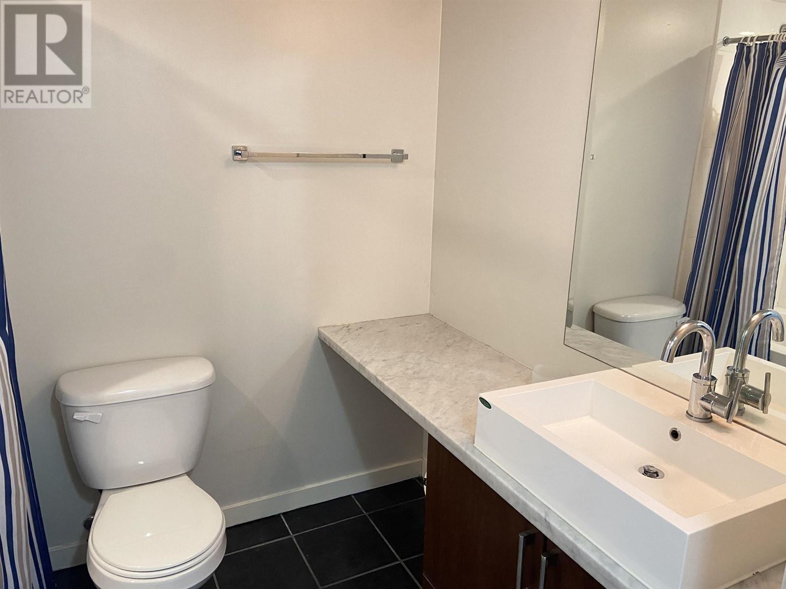 Listing Picture 19 of 28 : 1503 1068 W BROADWAY, Vancouver / 溫哥華 - 魯藝地產 Yvonne Lu Group - MLS Medallion Club Member