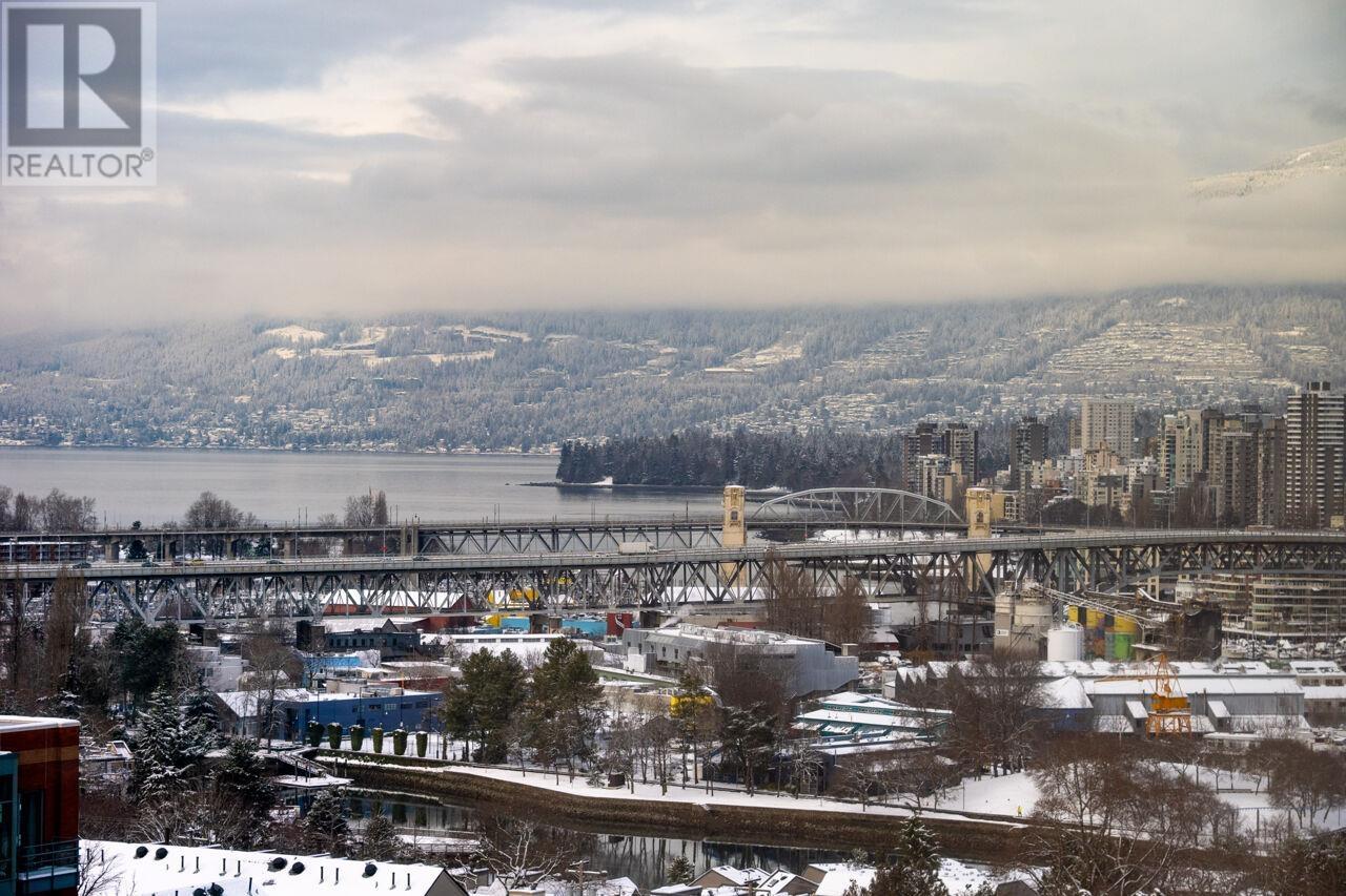 Listing Picture 24 of 28 : 1503 1068 W BROADWAY, Vancouver / 溫哥華 - 魯藝地產 Yvonne Lu Group - MLS Medallion Club Member